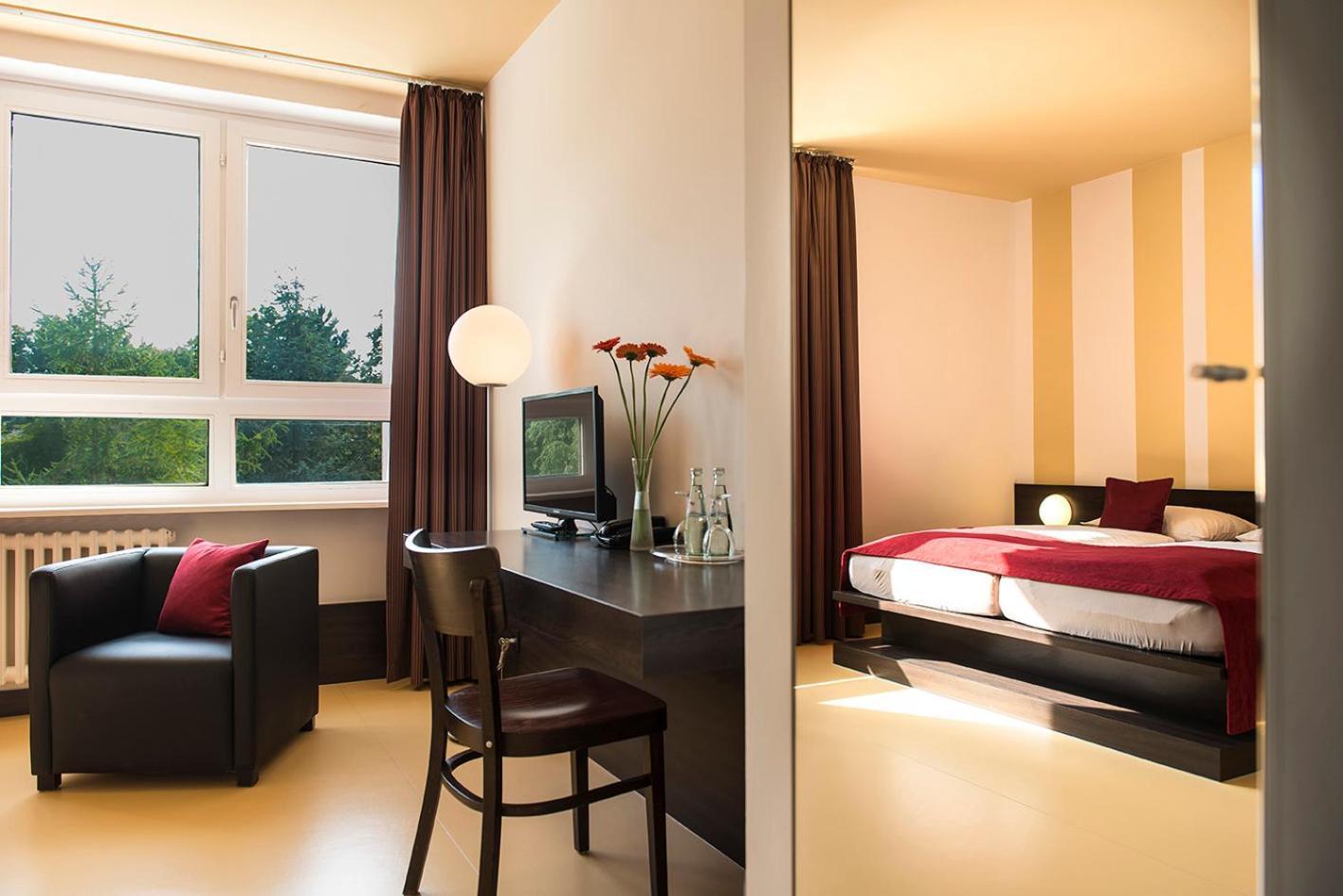Hotel Grenzfall Berlin Ngoại thất bức ảnh